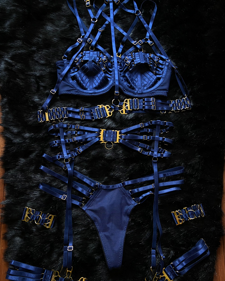Custom Bondage Set